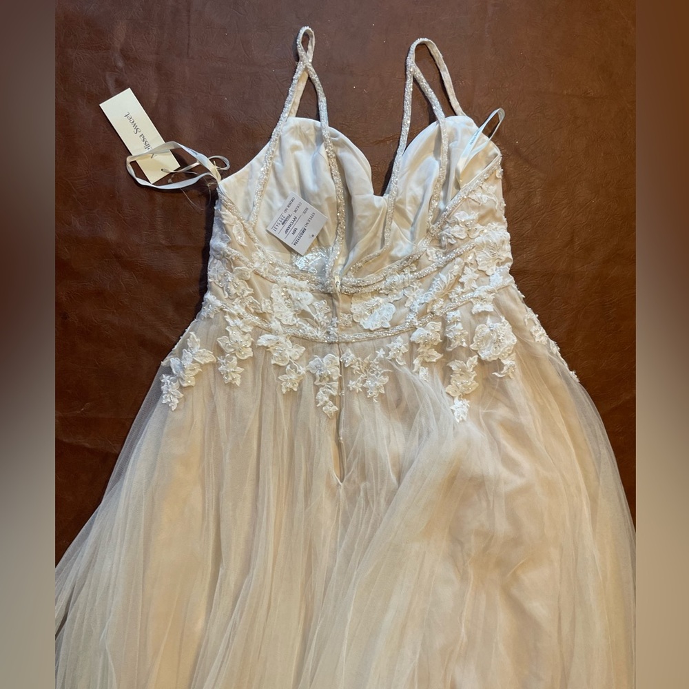 NWT Melissa Sweet Gown Size 16 - Picture 5 of 10